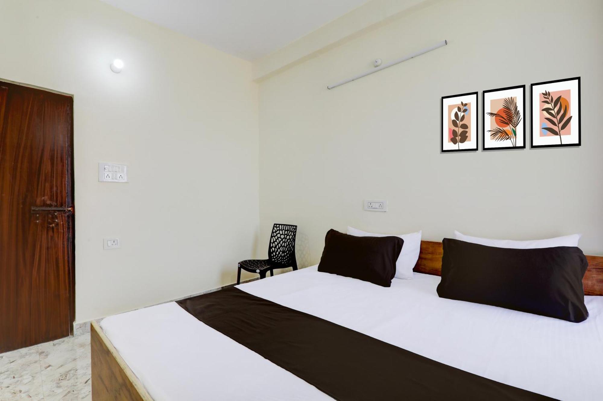 Hotel O Rn Chinhat Exterior photo
