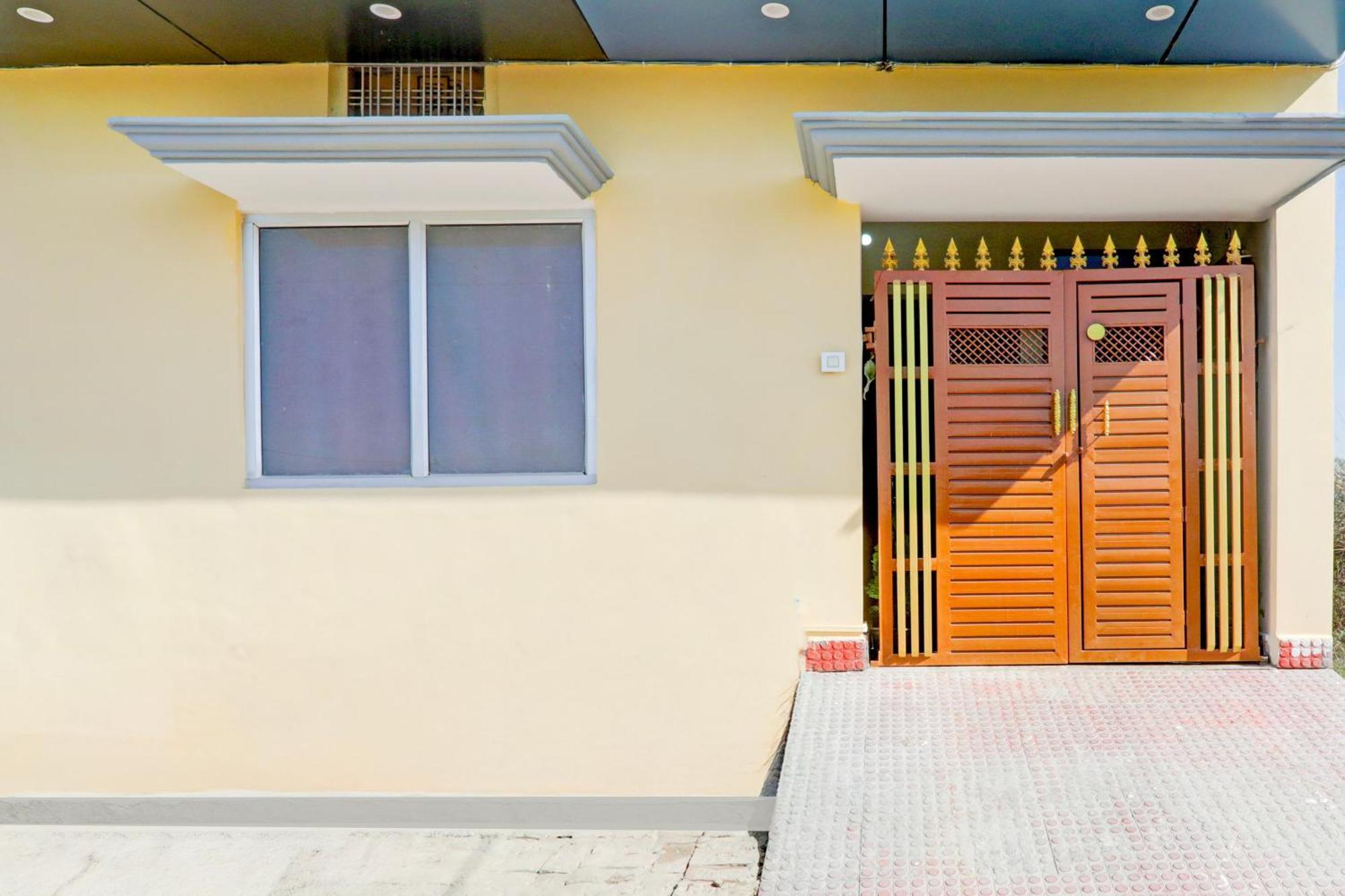 Hotel O Rn Chinhat Exterior photo